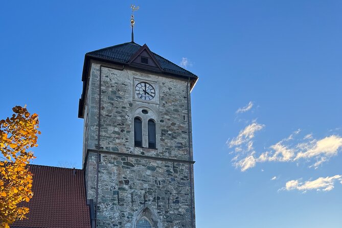 2 Hour City Walk through Trondheim - Stop 3: Old Town Bridge, the red portal and the bike lift detail