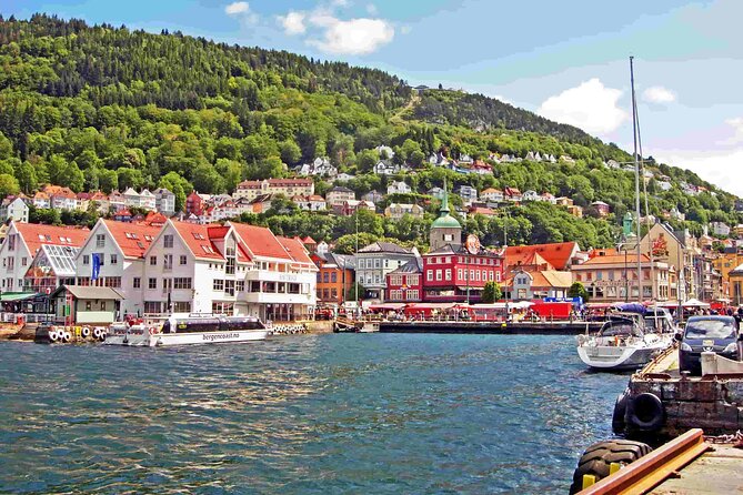 2 Hour Private Guided Walking Tour of Bergen - A 2-hour Bergen walk that actually fits real travel days