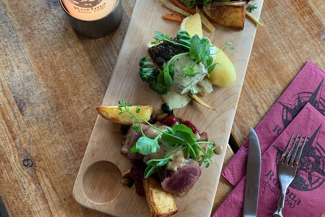A Well Balanced History and Food Tour with Focus on the Scandinavian Kitchen - Oslo City Hall and Akershus Fortress: history that feels physical, not just dates