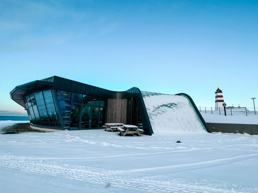 Ålesund: Ålesund and Surrounding Islands Audio Guide Tour - Alnes, Alnes Fyr lighthouse, and the cafe break you will feel in your legs
