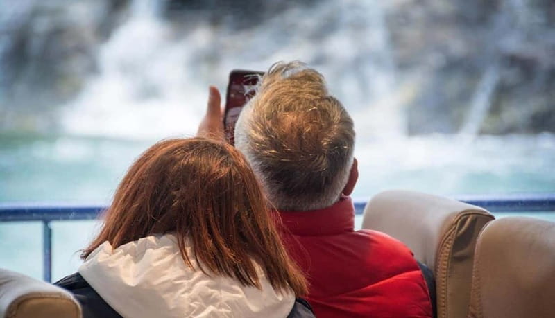 Ålesund: Geirangerfjord Scenic Cruise & Village Visit - Audio guide and narration: how to make it audible on a windy day