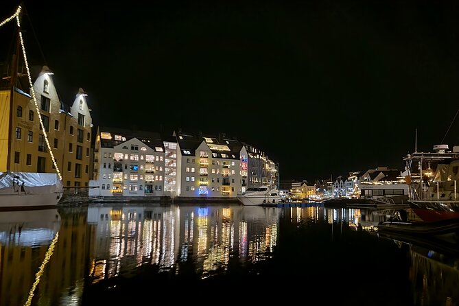 Ålesund Two Hour Walking City Tour - Why this Ålesund walking tour is a smart use of your time