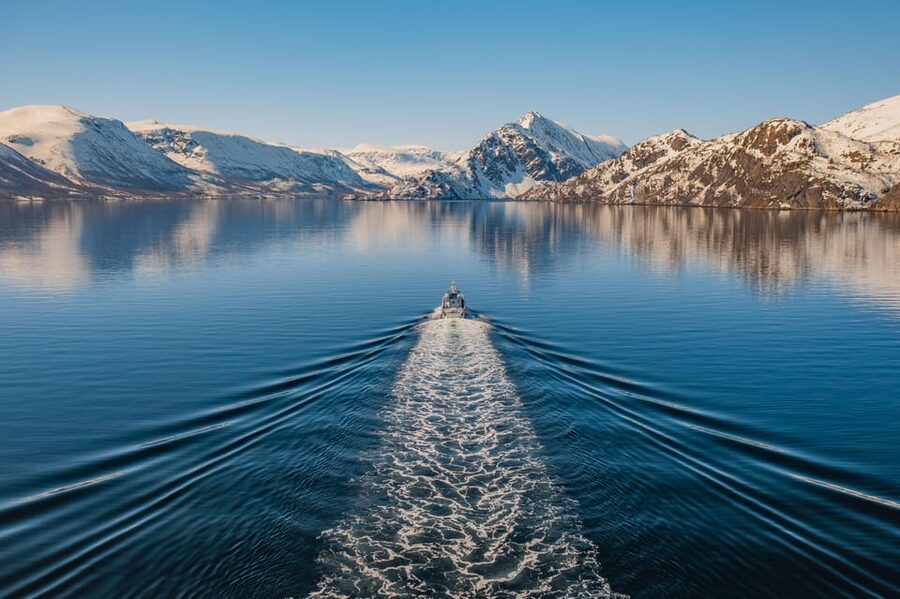 Alta: Altafjord Whale Watching in a Heated Boat - Altafjord orca and humpback watching, the vibe you should expect