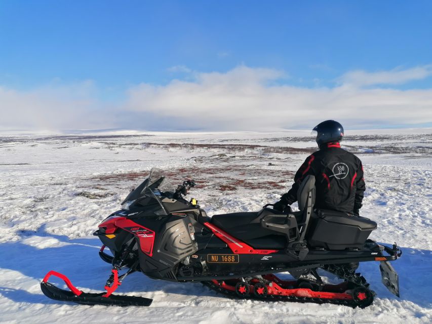Alta: Guided Snowmobile Safari on Finnmarksvidda With Snacks - Safety, responsibility, and how to make the cold feel manageable