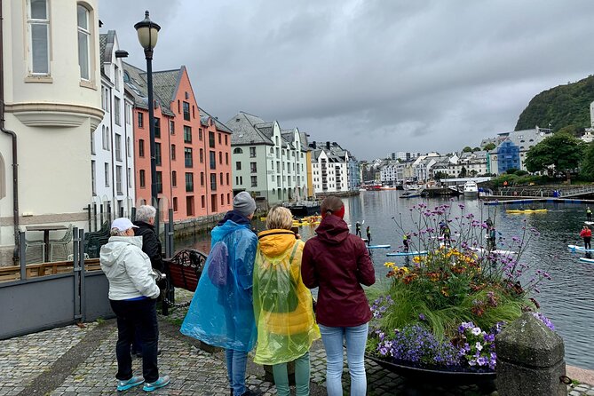 Amazing city walk in Ålesund - What you get for the price, and why it is more than a stroll