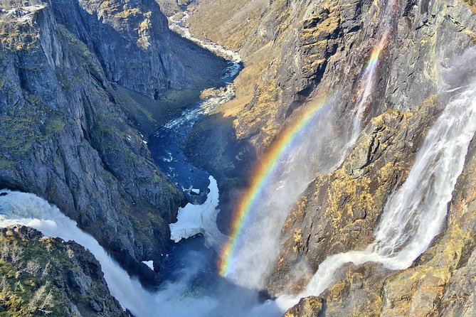 AMAZING HARDANGER FJORD: Private guided round trip from Bergen, 10 hours - Comfort, timing, and what to bring
