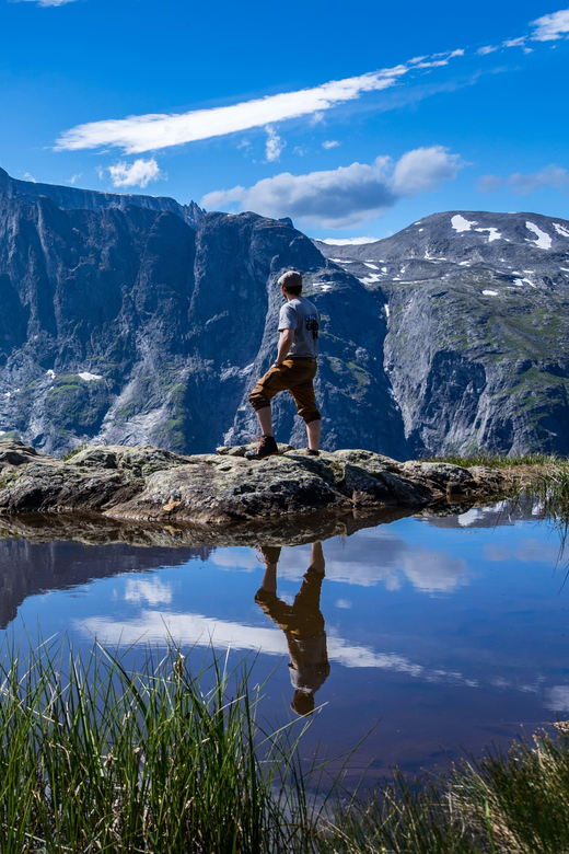 Andalsnes: Bike & Hike Adventure to Litlefjellet Summit - What to bring for Norway weather and a comfortable hike