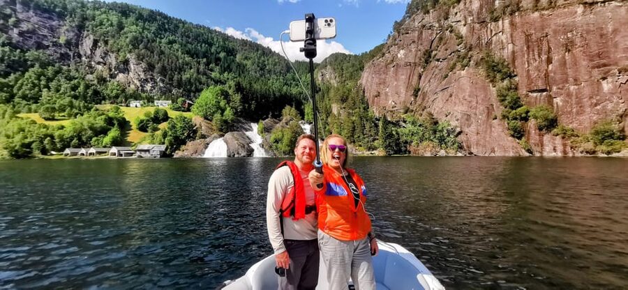 Bergen: Bergen Fjord by Zodiac or Pontoon Boat - The Skipper Matters: When Bjorn Brings the Fjord to Life