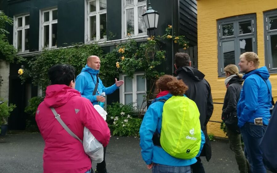 Bergen: City Tour on Foot - Edvard Grieg’s statue stop, and how Bergen’s arts show up in public space