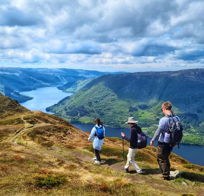 Bergen: Fjord Hiking - Bergen to the fjords: what this 6-hour hike really feels like