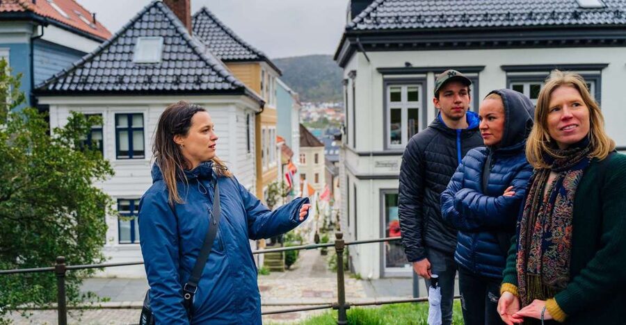Bergen: Nordnes Neighborhood Hidden Gems Walking Tour - Merchant Bergen: trade buildings and 500-year-old wine cellars