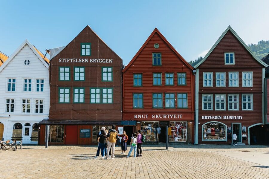 Bergen: Past & Present Small Group Guided Walking Tour - From tourist center to daily life near Bryggen