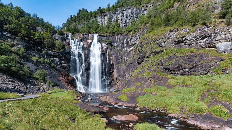 Bergen: Power of Vøringsfossen – our Most Iconic Waterfall - Steinsdalsfossen: the walk-behind-the-water feeling