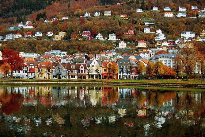 Bergen Private Walking Tour with a Local - Quick hits