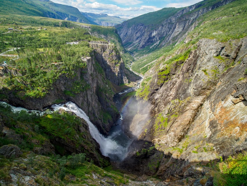 Bergen: Private Waterfalls and Wonders of Fjord Norway - Måbø Valley: the one-hour in-between that sets the mood