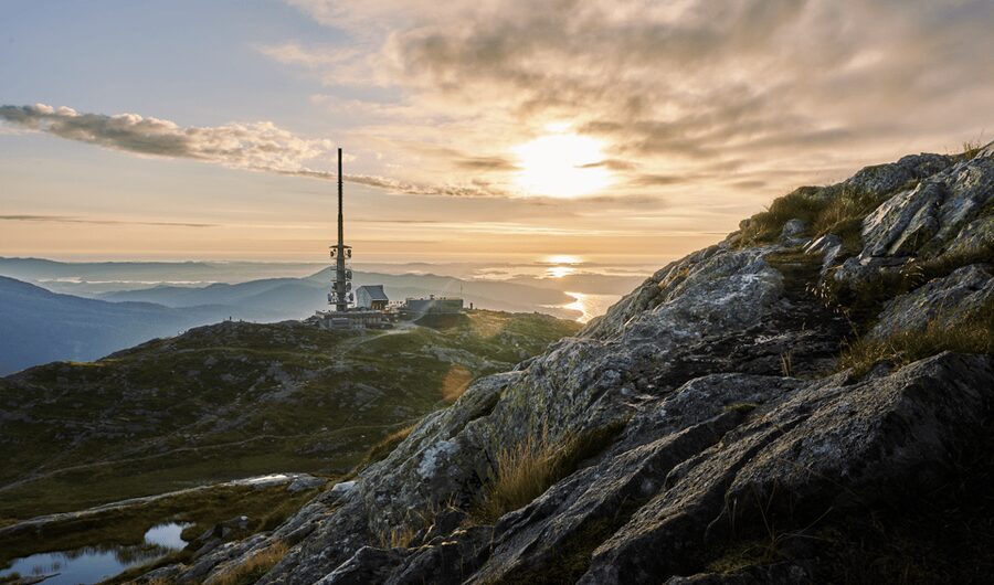 Bergen: Round-Trip Ulriken Cable Car Ticket - Boarding rules that can trip you up, and the quick fix