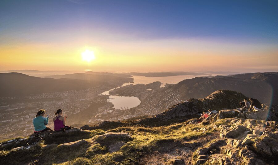 Bergen: Round-Trip Ulriken Cable Car Ticket - The gondola ride up and down: smooth, fast, and scenic