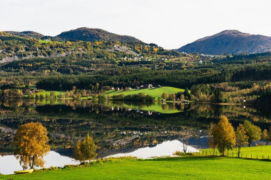 Bergen: Self-Guided Round-Trip Full-Day Excursion - What you are really buying: transport + fjord time