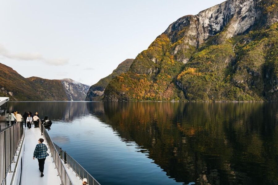 Bergen: Self-Guided Round-Trip Full-Day Excursion - Timing reality check: the day can run long when Norway has plans
