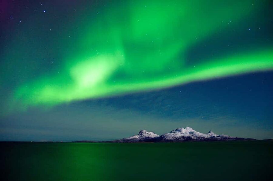 Bodø: Northern Lights safari - Northern Lights Photos and Phone Viewing: How to Make It Work