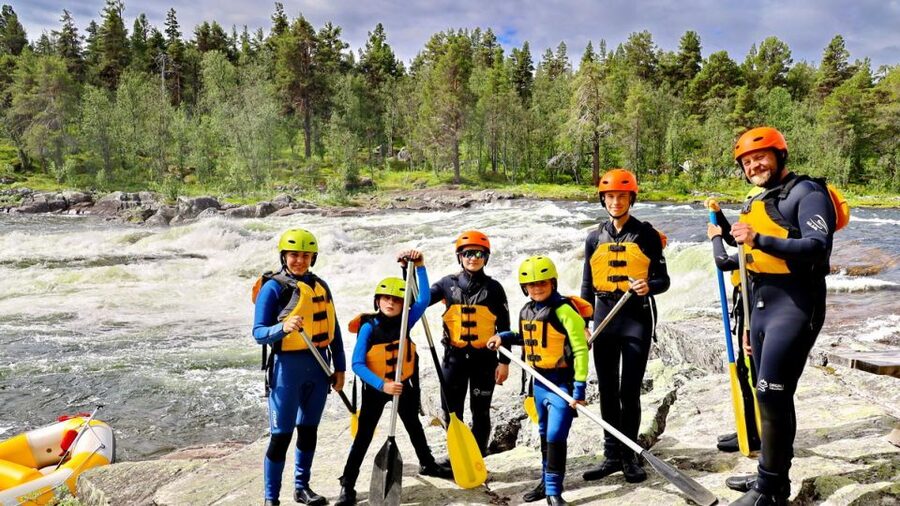 Dagali: Family Rafting Adventure - Getting the timing right: safety talks and the 1.5-hour raft window