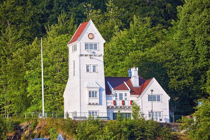 Discover Bergen on Foot and Boat - Key highlights worth your attention