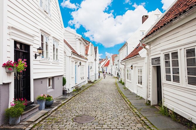 Discover Sensational Stavanger: Self-Guided Audio Tour - Phone-first logistics: downloading and staying on track