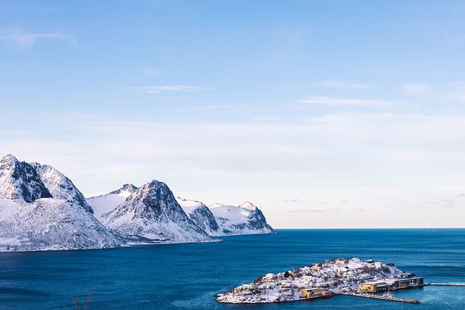Discovery tour of the island of Senja and Kvaløya from Tromsø - Kvaløya after Senja: the whale island identity and bridge viewpoints