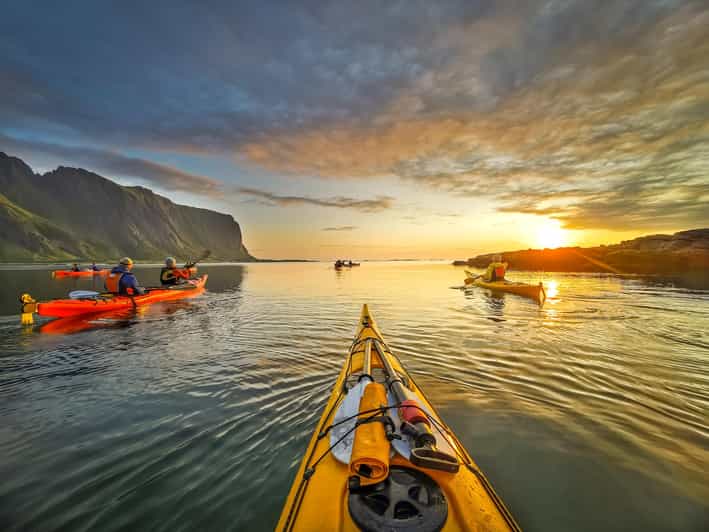 Eggum: Lofoten Islands Midnight Sun Kayak Tour - Key things that make this midnight sun kayak tour work
