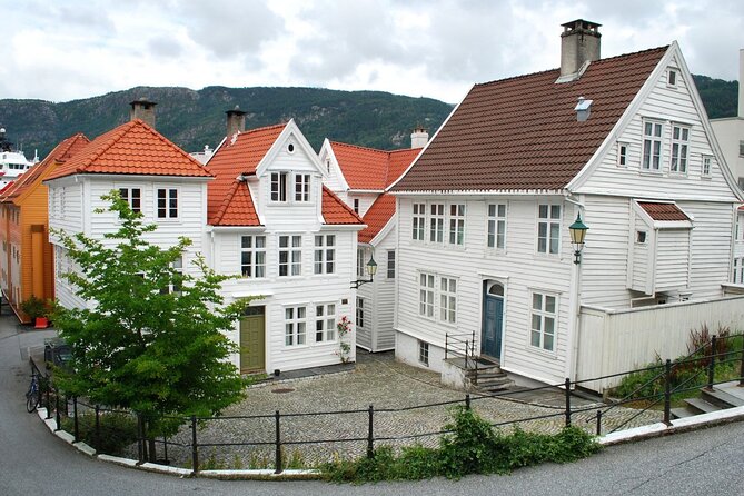 Essential Bergen: 2-Hour Private Guided Walking Tour - Key highlights worth showing up for