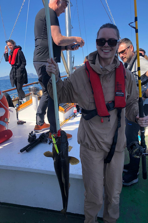Fishing trip from Henningsvær + free (self caught) fish soup - Boarding Sabina: what your 3 hours actually feels like