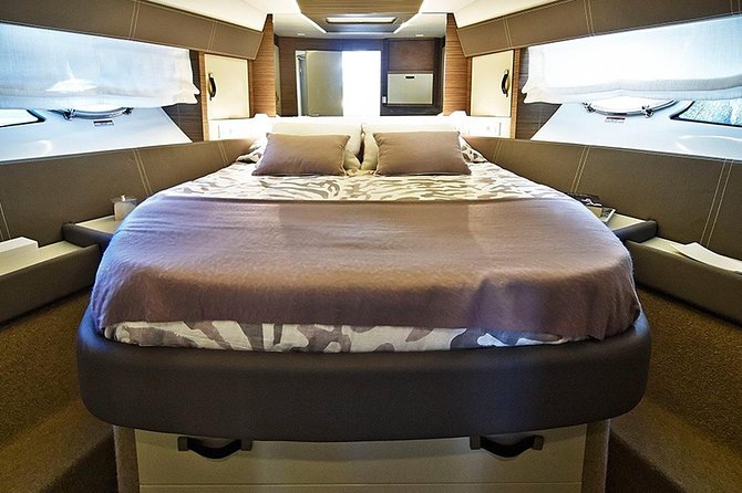 Fjordcruise in a Luxury Yacht Arctic Queen - Timing and logistics that actually matter for a 2:00 pm start