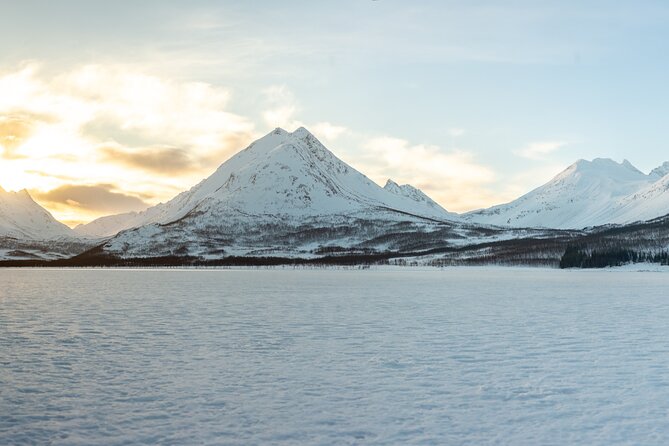 Fjords and Alps Snowshoe Tour in Lyngen Alps - The 5.5 hour flow: rest breaks, photo stops, and staying comfortable