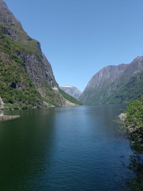 Flåm: Borgund Stave Church, Lærdal, and Stegastein Tour - Borgund Stave Church: what you’ll actually see and what to look for