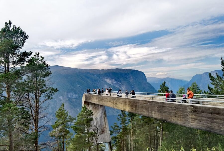 Flåm Flexible Tour with Stegastein, cruise and train include - What you actually get included, and what you must plan for