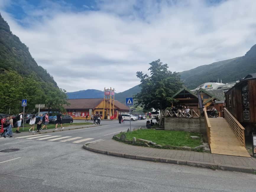 Flåm: Tvinde Waterfalls, Stalheimskleiva Hike & Gudvangen - Price and value: what your $110 actually buys