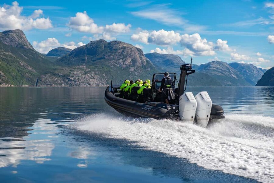 Flørli 4444: RIB & Hike - Key points to know before you go