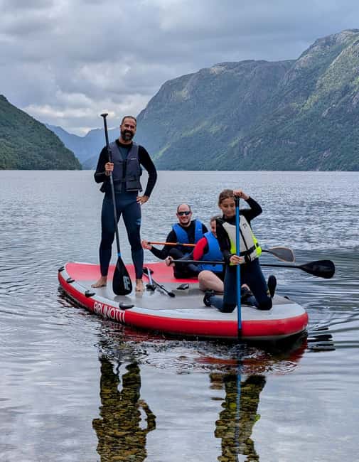Frafjord Paddling & Månafossen Waterfall Hike Stavanger - What to bring, what not to bring, and weather reality