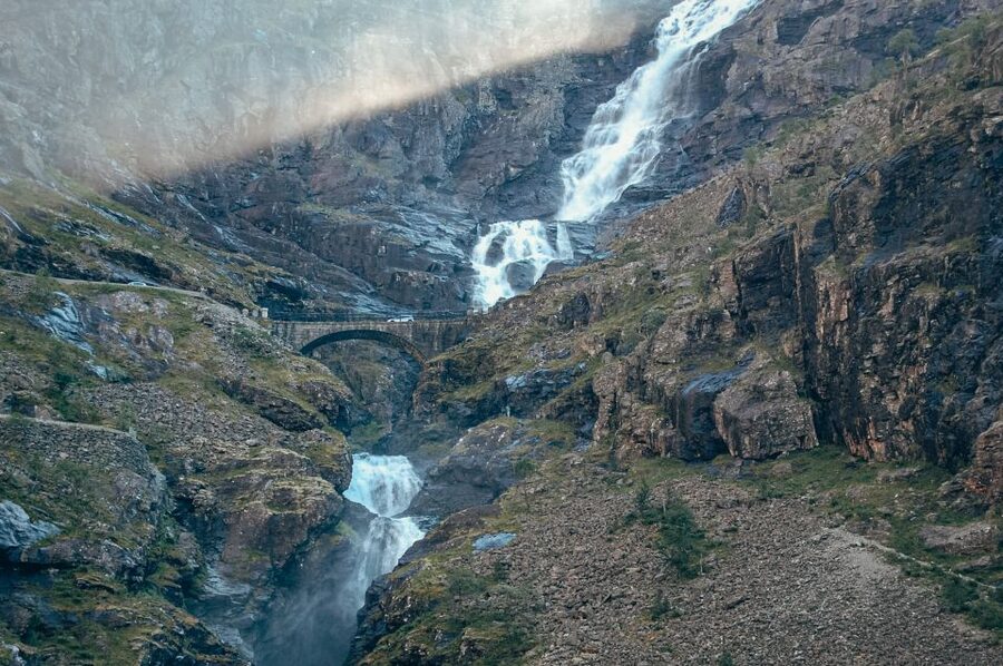 From Ålesund: Trollstigen Sightseeing Village & Fjord Tour - Getting from Ålesund to the mountains: comfort, timing, and a real meeting point