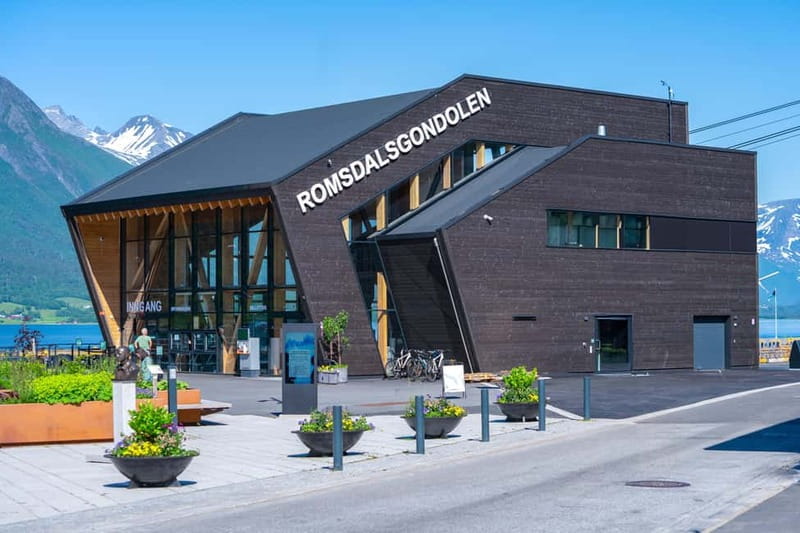 From Åndalsnes: Yoga on Nesaksla Mountain and Gondola Ticket - Who this tour suits best (and who might not love it)