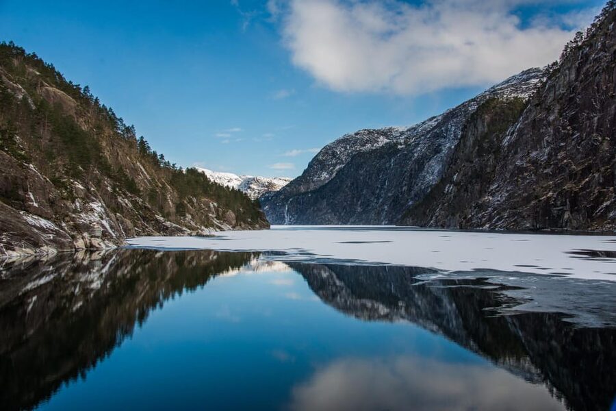 From Bergen: The Original Fjord Cruise to Mostraumen - How to Get the Best Experience Out of Every Minute