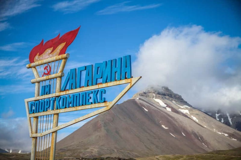 From Longyearbyen: Pyramiden Private Photo Tour w/ Transfer - Longyearbyen to Pyramiden by ship: the part that sets your photos up