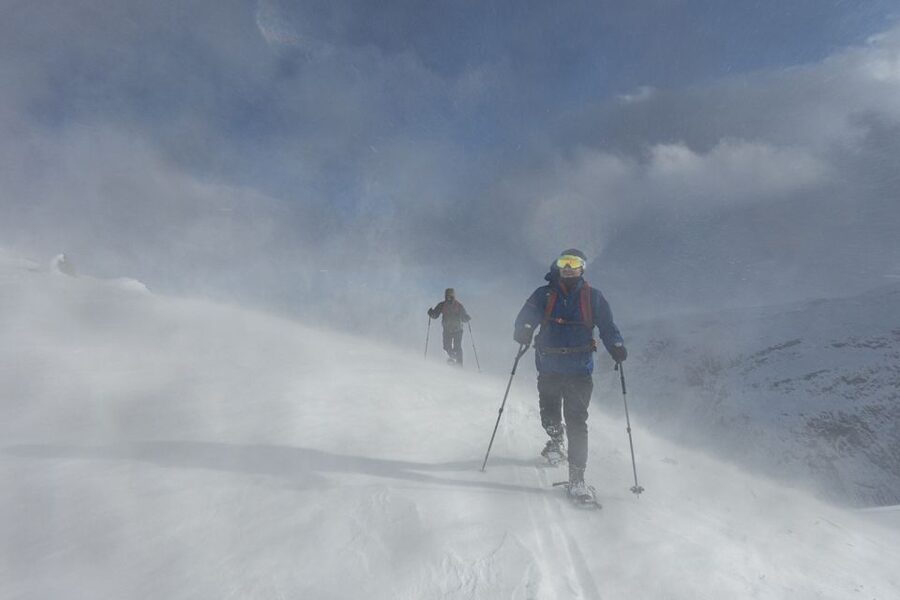 From Skjeggedal: Trolltunga Sunset Winter Overnight tour - Safety, Weather Limits, and What Happens When Conditions Turn