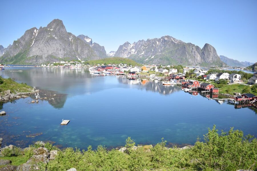 From Svolvaer: Private Lofoten Islands Tour with Transfer - From Svolvær to West Lofoten, the route makes sense