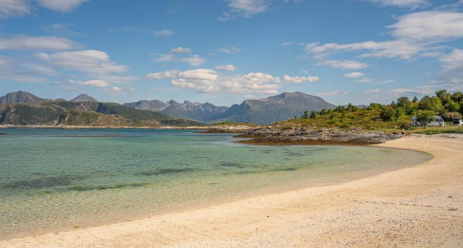 From Tromsø: Arctic Roadtrip Small Group 4x4 Van - Should you book this half-day Arctic roadtrip from Tromsø?