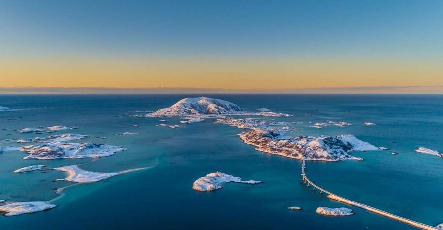 From Tromsø: Arctic Wildlife & Fjord Sightseeing Tour by Car - From Clarion Hotel The Edge to Kvaløya, the car route you actually want