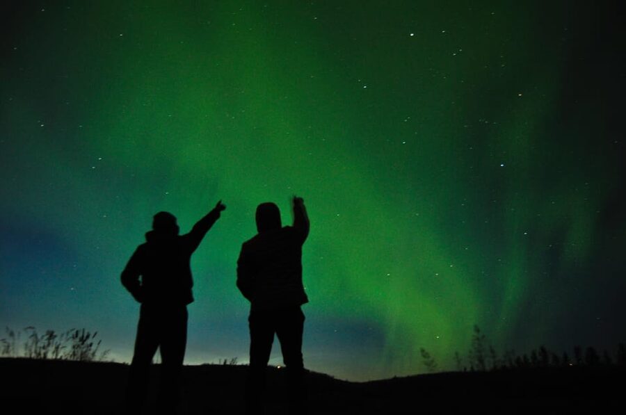 From Tromsø: Aurora Snowshoe Hike - Why an Aurora Snowshoe Hike feels different near Tromsø