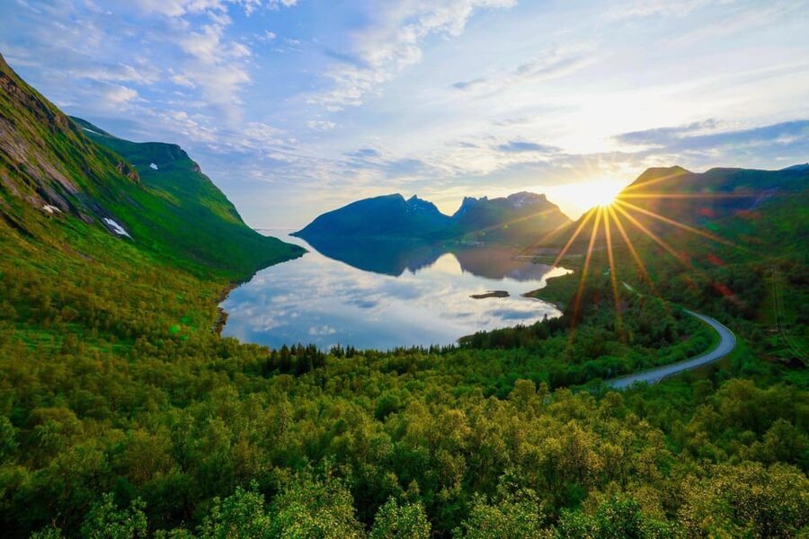 From Tromsø:(Chinese)Senja Day Trip - What to wear and bring so you can actually enjoy the stops