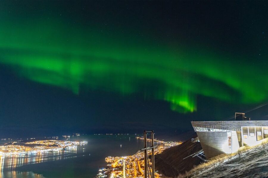 From Tromsø: Evening Fjellheisen Snowshoe Hike and Cable Car - The queue-free cable car ride, from city height to the upper station