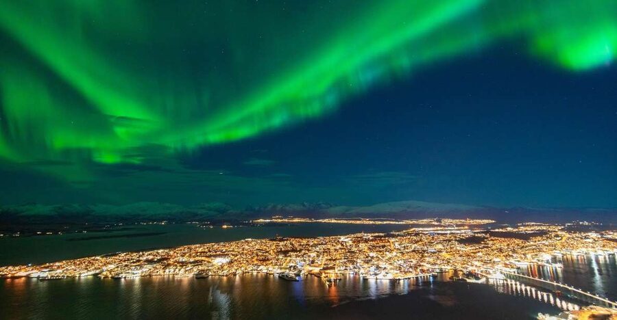 From Tromsø: Evening Fjellheisen Snowshoe Hike and Cable Car - Snowshoeing for your first hour: equipment, coaching, and pacing